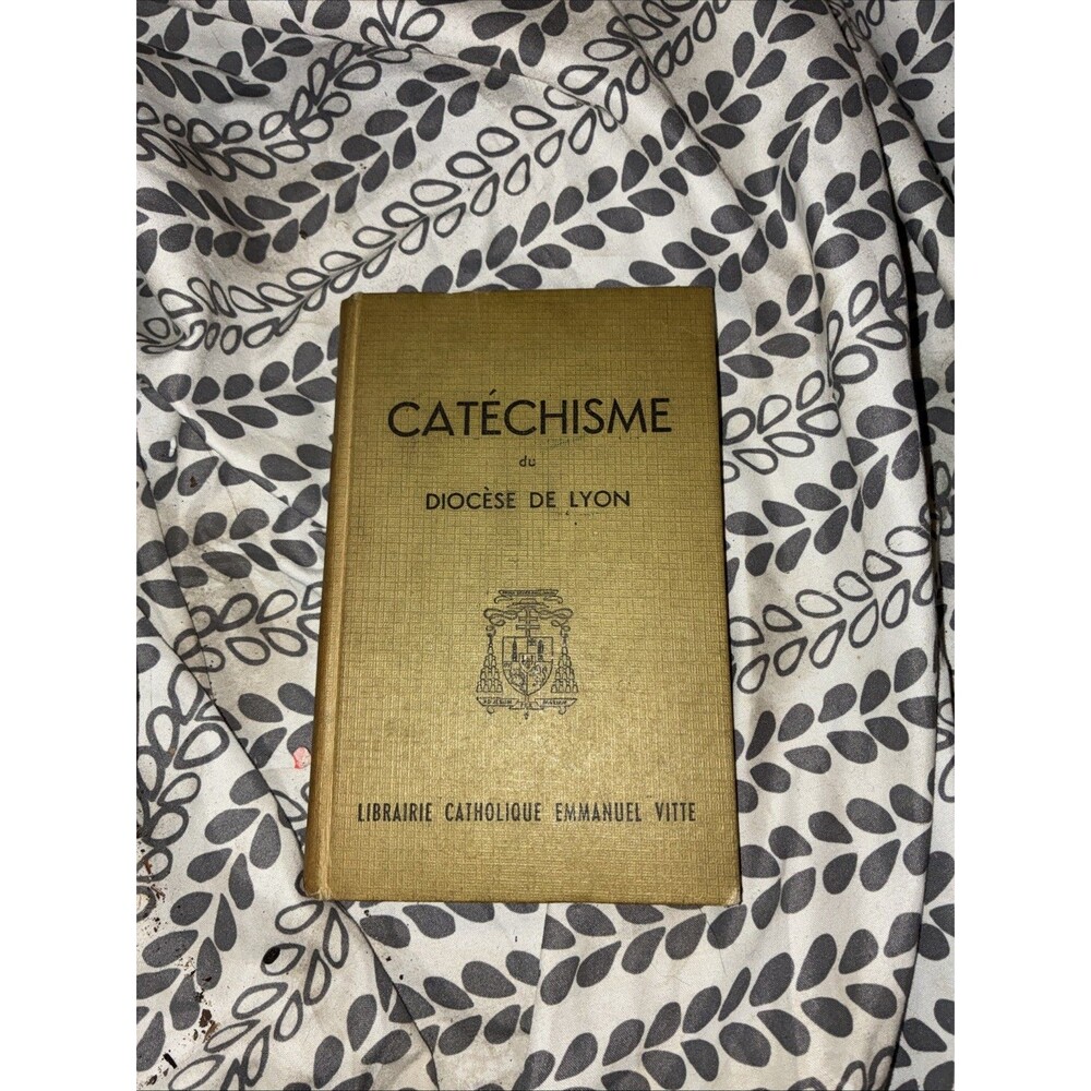 Catéchisme du Diocèse de Lyon antique French religious textbook hardcover